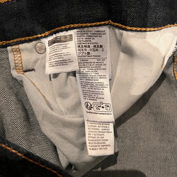 Levi's 541 Athletic Taper Dark Blue Denim Jeans - W36 L34 - Picture 7 of 7